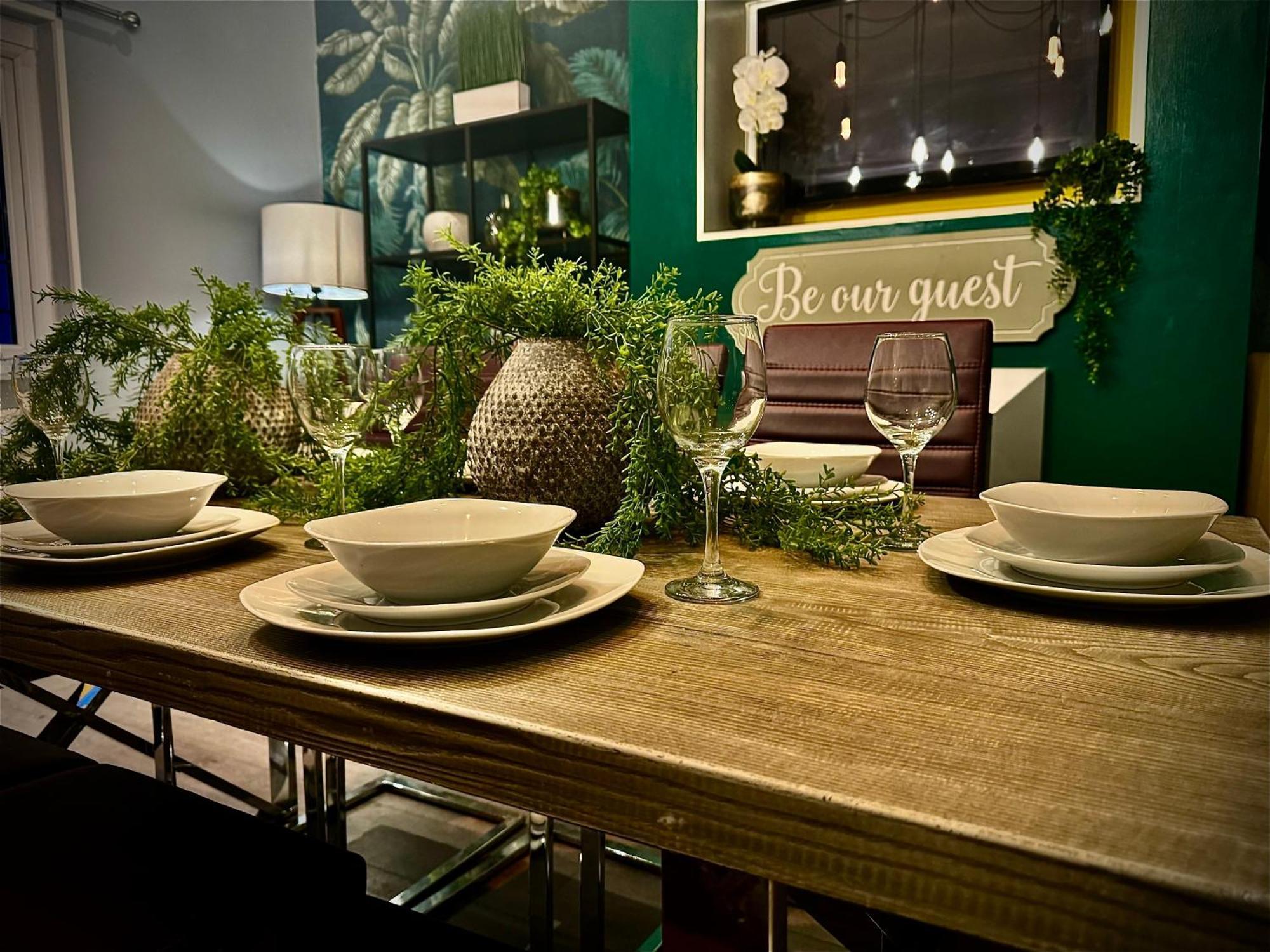 Вилла Sleeps10-Parking-Garden-Hottub-Petfriendly Блэкпул Экстерьер фото