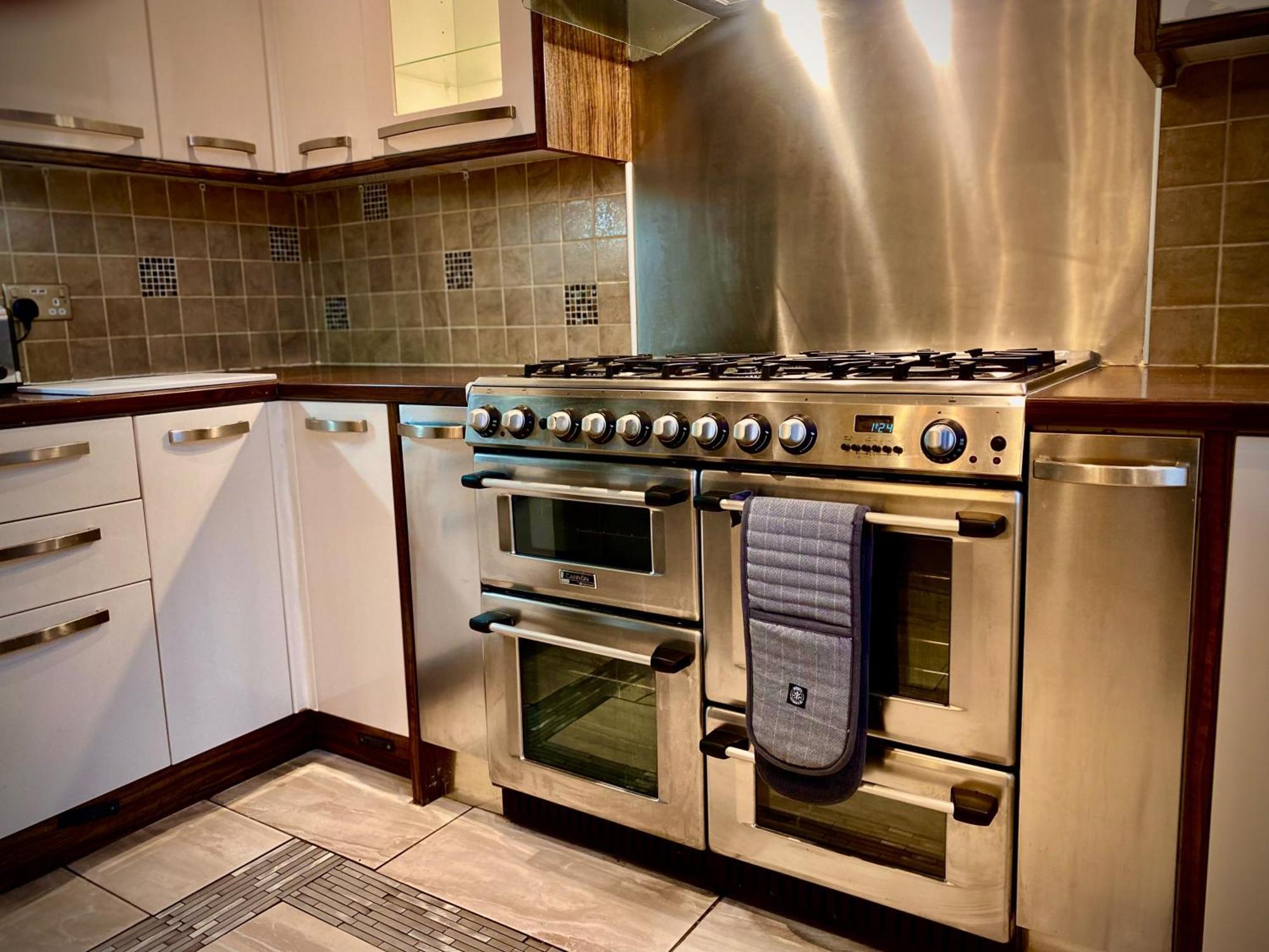 Вилла Sleeps10-Parking-Garden-Hottub-Petfriendly Блэкпул Экстерьер фото
